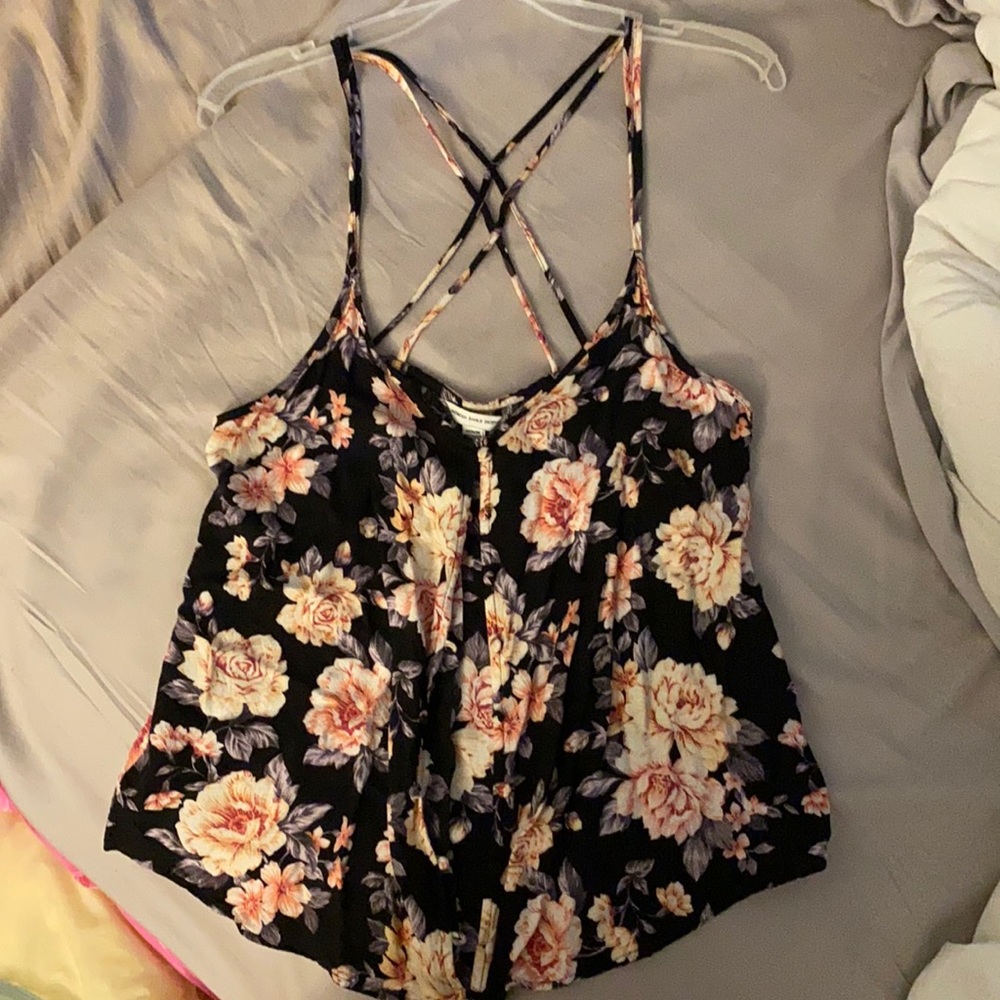Floral Black Crisscross Strappy Women's Tank Top